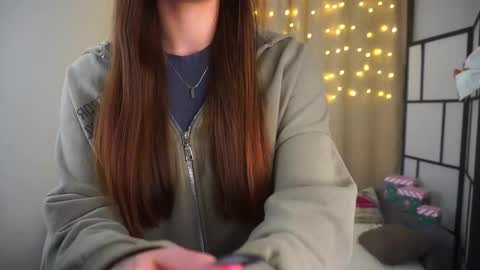 Anna  online show from 15, 12, 2025