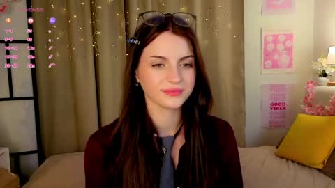 Anna  online show from 19, 4, 2026