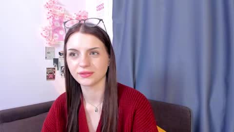 Anna  online show from 28, 4, 2026