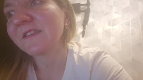 estrellawalters online show from 26, 4, 2026