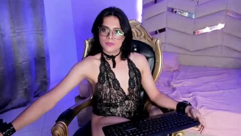 Snapshot of eterea_blow chatting on 23, 1, 2025 Eterea online show from 23, 1, 2025