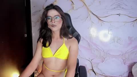 Snapshot of eterea_blow chatting on 27, 9, 2025 Eterea online show from 27, 9, 2025