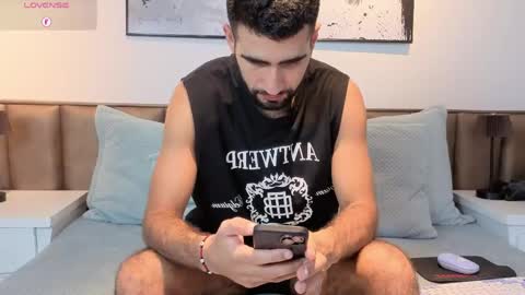 Ethan online show from 25, 4, 2026