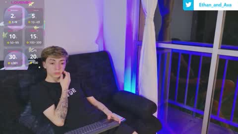 Snapshot of ethan_and_ava chatting on 9, 10, 2025 ethan and ava online show from 9, 10, 2025