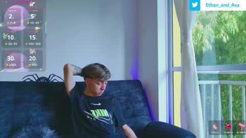 Snapshot of ethan_and_ava chatting on 15, 10, 2025 ethan and ava online show from 15, 10, 2025