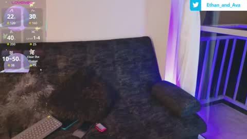 Snapshot of ethan_and_ava chatting on 9, 11, 2025 ethan and ava online show from 9, 11, 2025