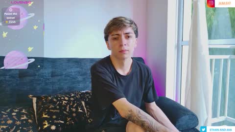 Snapshot of ethan_and_ava chatting on 26, 11, 2025 ethan and ava online show from 26, 11, 2025