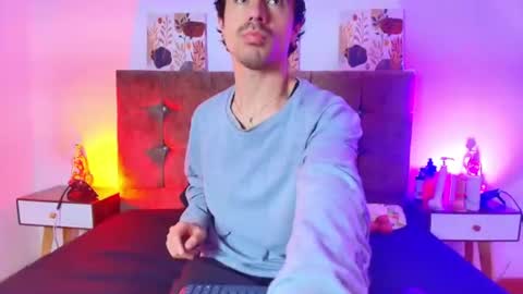 ethan  online show from 3, 8, 2026