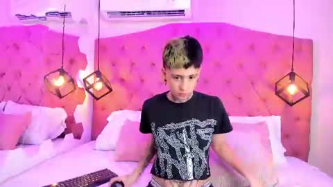 Ethan online show from 26, 7, 2026