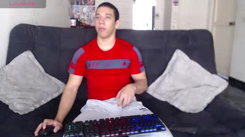 Ethan Noir online show from 6, 11, 2025