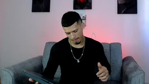 ethan_rodgers01 online show from 17, 7, 2026