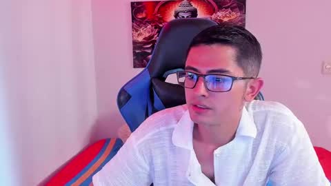 Snapshot of ethan_sai01 chatting on 18, 11, 2025 ETHAN SAI online show from 18, 11, 2025