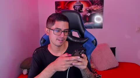 Snapshot of ethan_sai01 chatting on 3, 12, 2025 ETHAN SAI online show from 3, 12, 2025