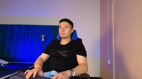 ethanconnor_ online show from 16, 10, 2025