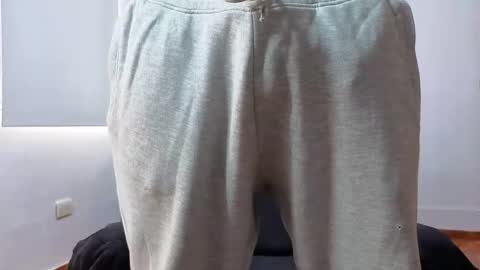 ethangreey1 online show from 16, 12, 2025