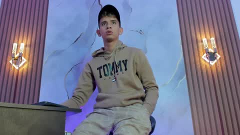 Snapshot of ethanhot_os chatting on 10, 4, 2026 ethanhot_os online show from 10, 4, 2026