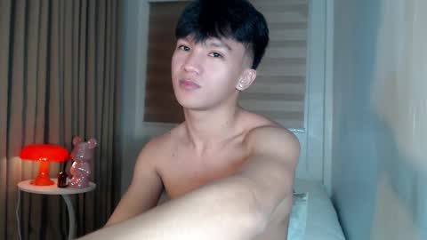 Snapshot of etherealboytoy4hire chatting on 5, 3, 2026 Rey online show from 5, 3, 2026