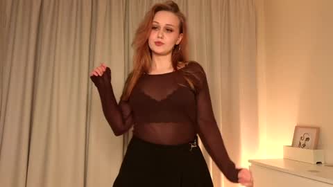 etta_jane online show from 7, 4, 2026