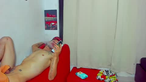 andres carlos  and sexy girl Valentina  and Poala online show from 8, 4, 2026