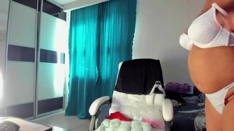 Eva online show from 18, 5, 2026