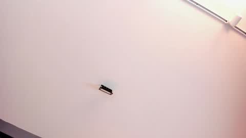 EVA  online show from 15, 1, 2025