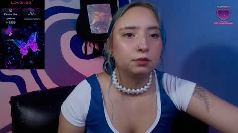 Iris Smile  independent model online show from 2, 10, 2025