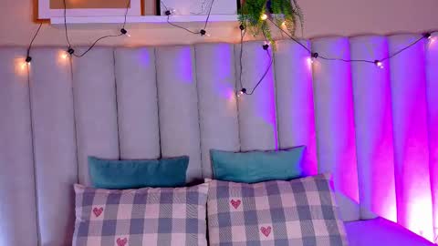 EVA DAEMON  online show from 26, 9, 2025