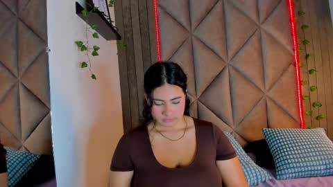 EVA DAEMON  online show from 20, 4, 2026