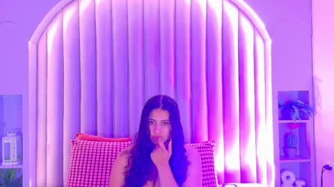 EVA DAEMON  online show from 4, 6, 2026