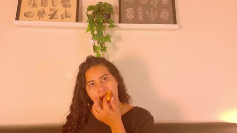 EVA DAEMON  online show from 25, 7, 2026