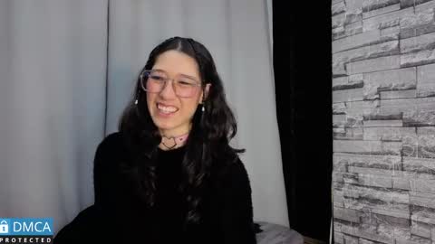 eva delight online show from 25, 4, 2026