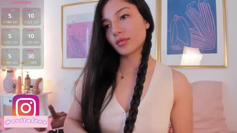 Evaa Depp online show from 18, 9, 2025