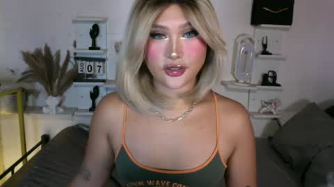 Queen Eva Mazikeen online show from 7, 8, 2026