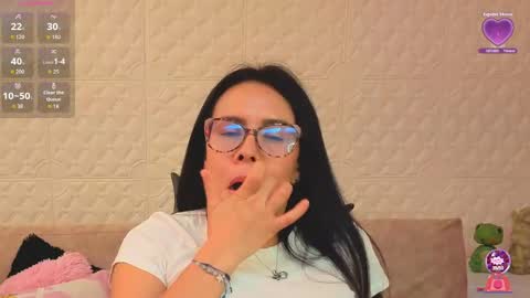 Eva  online show from 25, 4, 2026