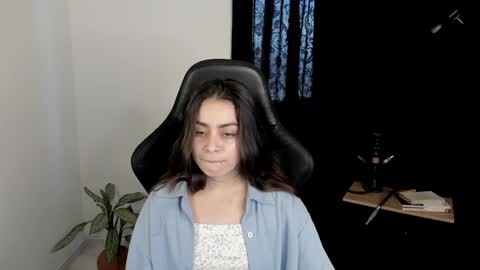 Snapshot of eva_monn chatting on 28, 12, 2024 eva_monn online show from 28, 12, 2024