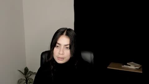 Snapshot of eva_monn chatting on 22, 9, 2025 eva_monn online show from 22, 9, 2025