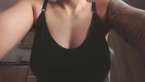 Eva cute online show from 9, 6, 2026