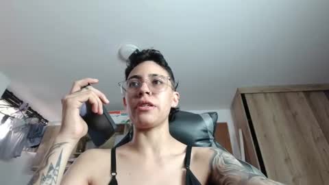 Eva cute online show from 22, 6, 2026
