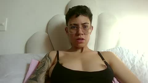 Eva cute online show from 14, 7, 2026