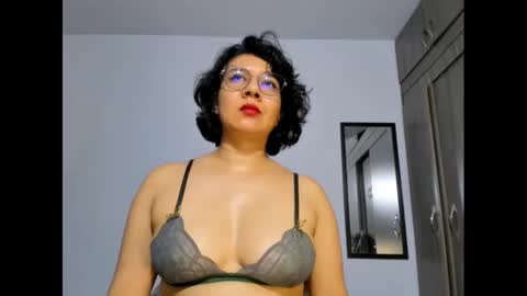 Eva online show from 3, 2, 2025