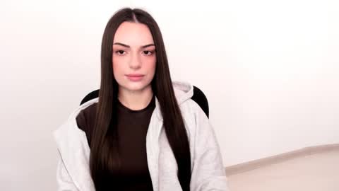 Snapshot of eva_rossee_ chatting on 8, 2, 2025 Eva online show from 8, 2, 2025