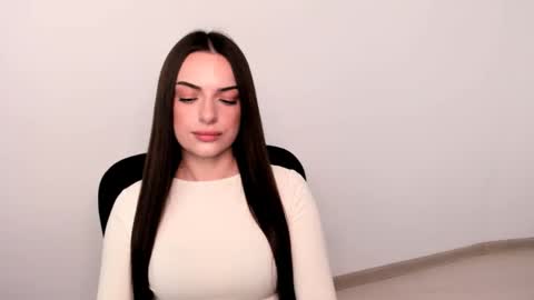 Snapshot of eva_rossee_ chatting on 11, 2, 2025 Eva online show from 11, 2, 2025