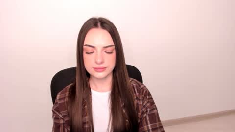 Snapshot of eva_rossee_ chatting on 12, 3, 2025 Eva online show from 12, 3, 2025