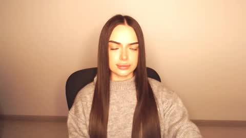 Snapshot of eva_rossee_ chatting on 10, 10, 2025 Eva online show from 10, 10, 2025