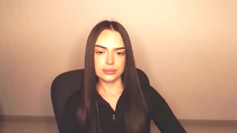 Snapshot of eva_rossee_ chatting on 20, 10, 2025 Eva online show from 20, 10, 2025