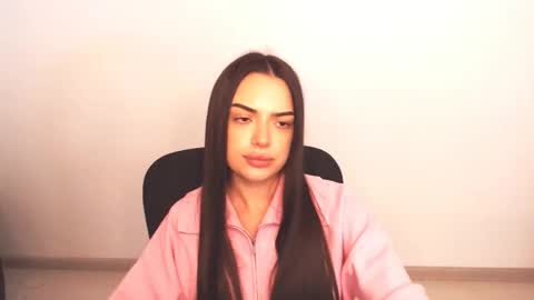 Snapshot of eva_rossee_ chatting on 22, 10, 2025 Eva online show from 22, 10, 2025