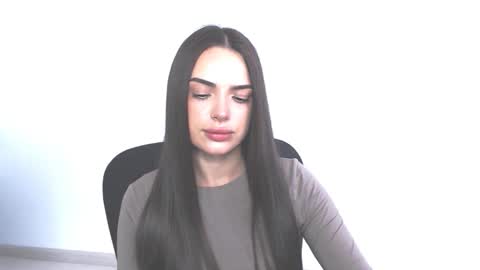 Snapshot of eva_rossee_ chatting on 25, 11, 2025 Eva online show from 25, 11, 2025