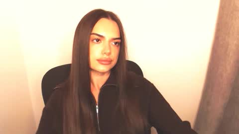 Snapshot of eva_rossee_ chatting on 29, 11, 2025 Eva online show from 29, 11, 2025