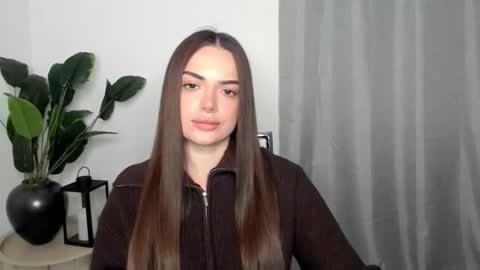 Snapshot of eva_rossee_ chatting on 11, 1, 2026 Eva online show from 11, 1, 2026
