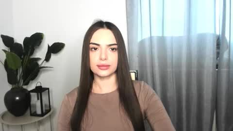 Snapshot of eva_rossee_ chatting on 4, 2, 2026 Eva online show from 4, 2, 2026